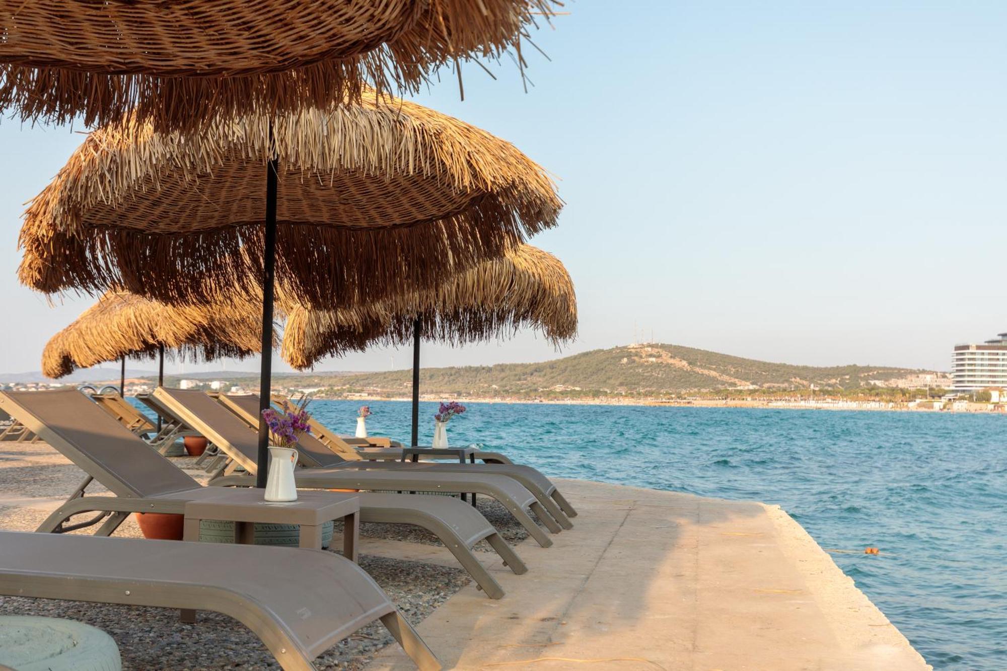 Cumbalica Beach Hotel Çeşme Εξωτερικό φωτογραφία